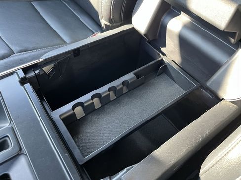 Used 2022 Ford F150 XLT w/ Equipment Group 302A High image 24