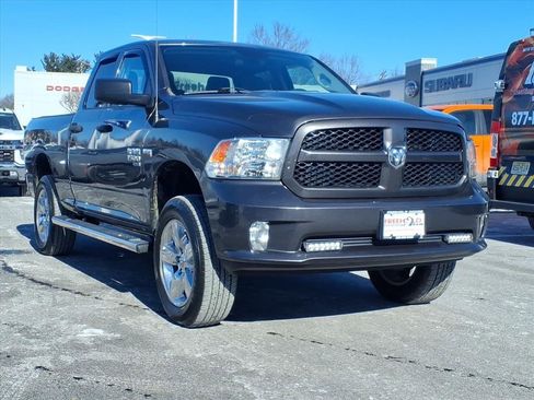 Used 2019 RAM 1500 Express w/ Express Value Package image 1