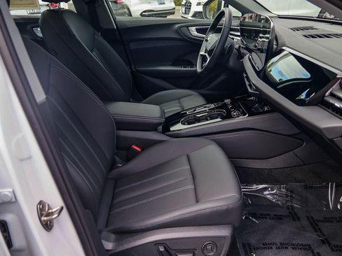 Used 2025 Audi A5 2.0T Premium w/ Convenience Package image 19