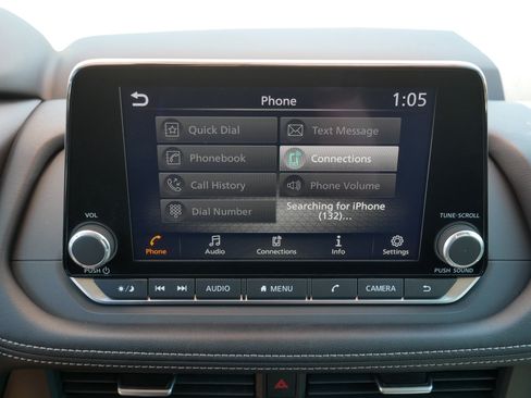 Used 2025 Nissan Rogue SV AWD/4WD image 30