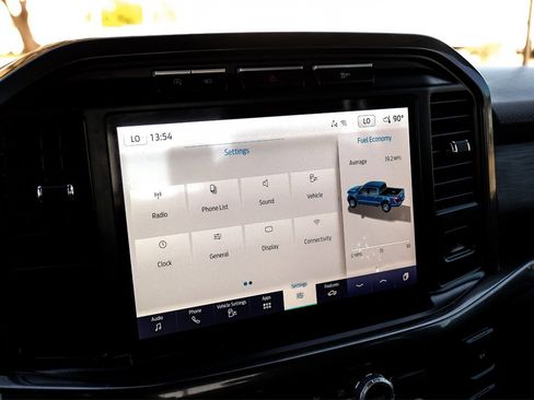 Used 2022 Ford F150 XLT w/ Equipment Group 302A High image 31