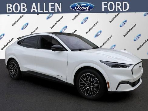 Used 2025 Ford Mustang Mach-E Premium AWD/4WD image 2