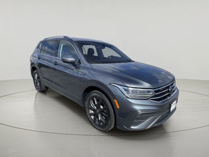 Used 2023 Volkswagen Tiguan SE