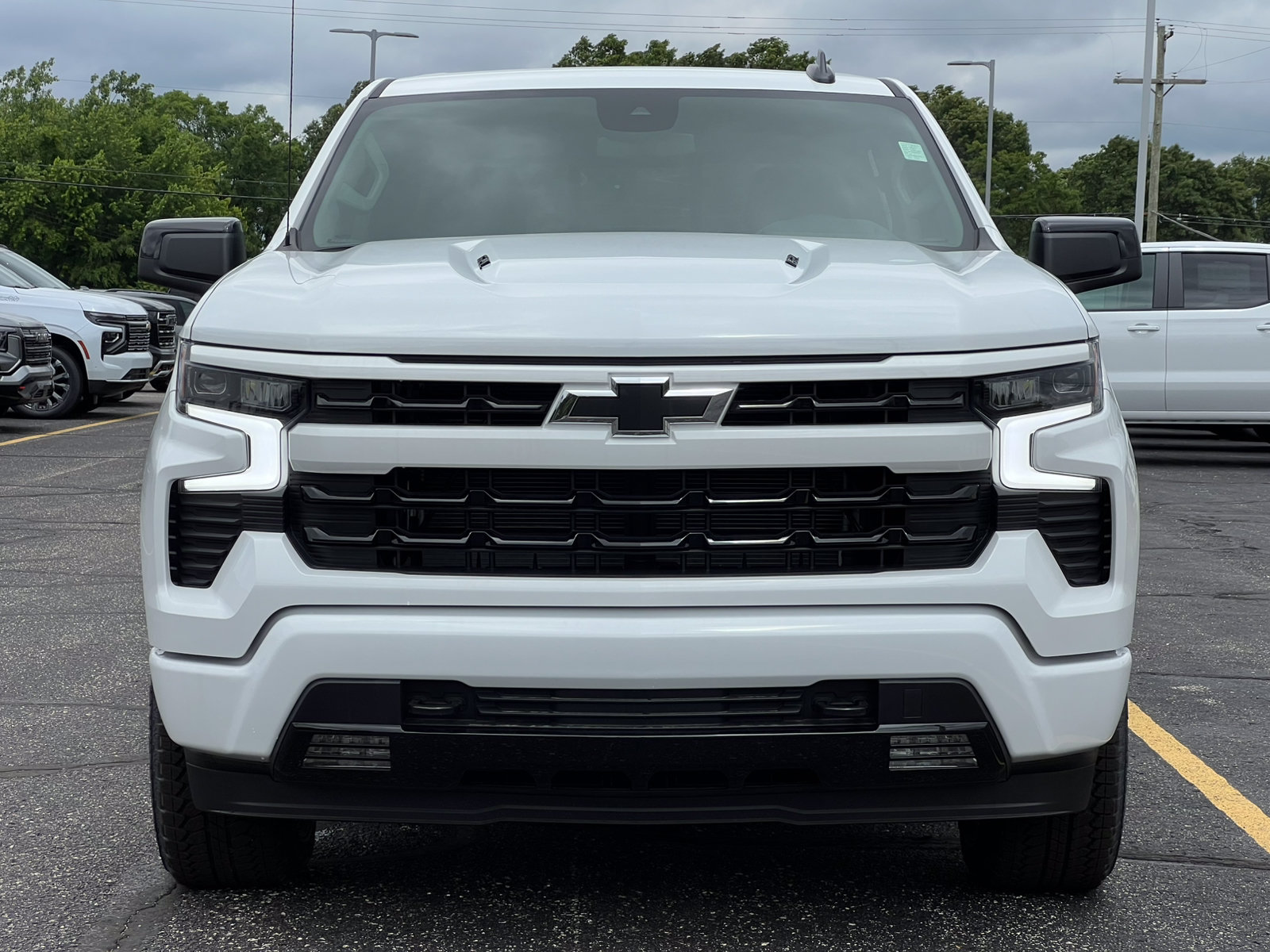 New 2026 Chevrolet Silverado 1500 RST w/ Dark Appearance Package AWD/4WD image 47