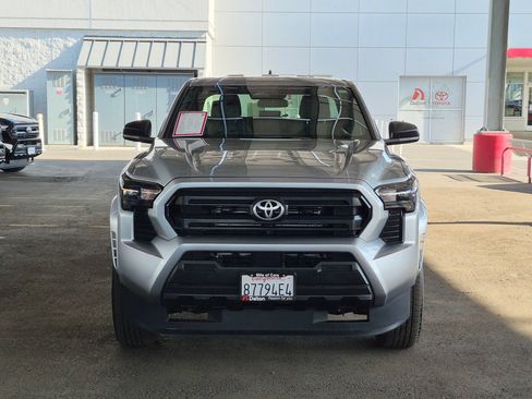 Certified 2025 Toyota Tacoma SR RWD image 2