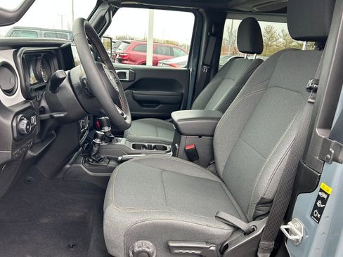 Certified 2024 Jeep Wrangler Sport S image 20