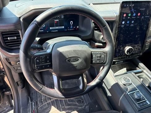 Used 2023 Ford Expedition Limited AWD/4WD image 15