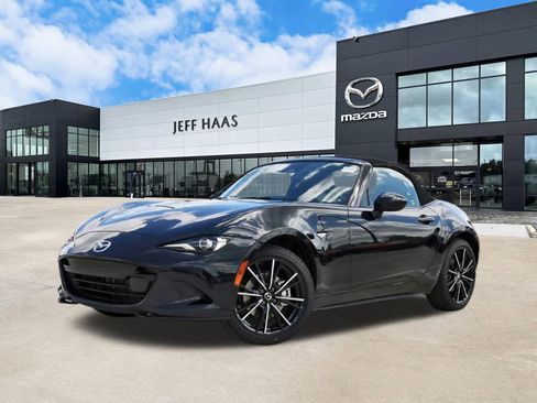 New 2026 MAZDA MX-5 Miata Grand Touring RWD image 1