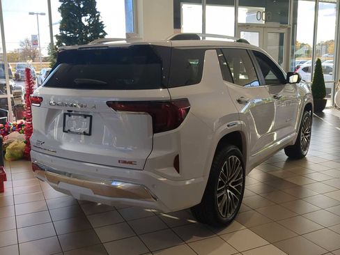 New 2026 GMC Terrain Denali image 6