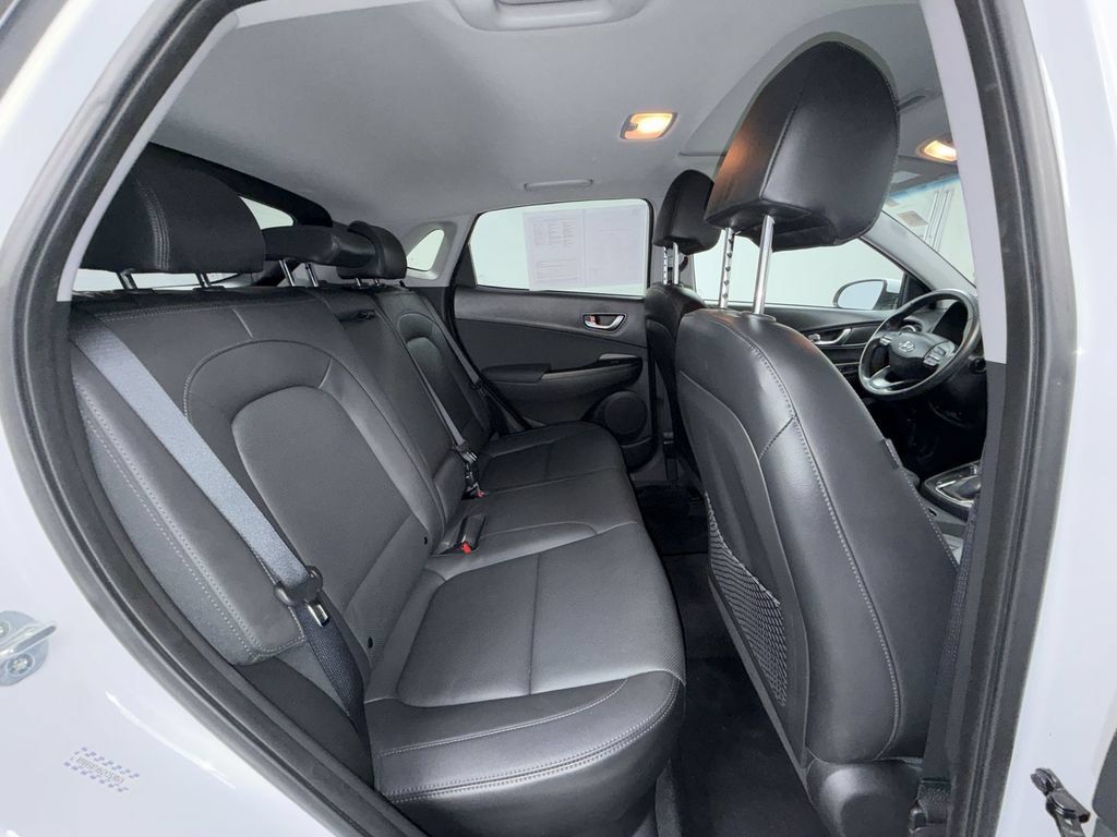 Used 2023 Hyundai Kona Limited AWD/4WD image 20