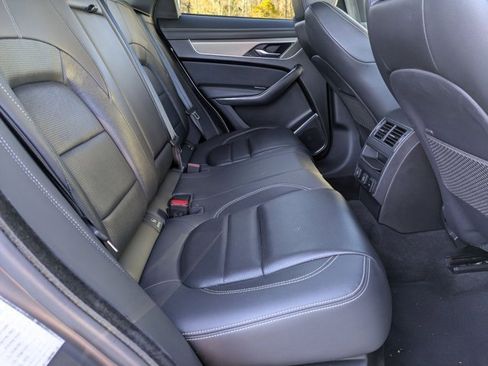 Used 2024 Jaguar F-PACE R-Dynamic S image 26