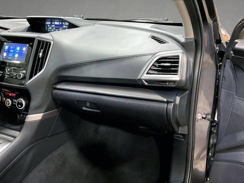 Used 2023 Subaru Forester Premium AWD/4WD image 27