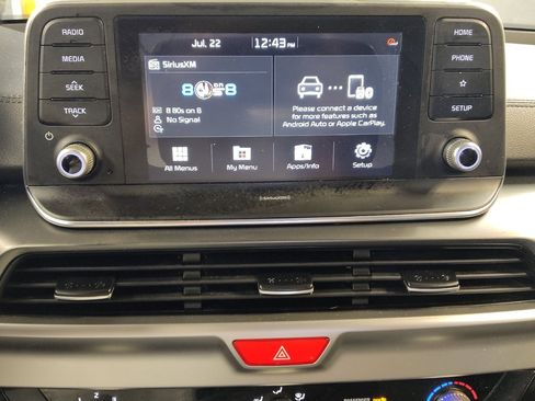 Used 2021 Kia Telluride S FWD image 25