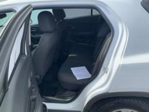 Used 2020 Chevrolet Trax LS w/ Tint and Cruise Package image 13