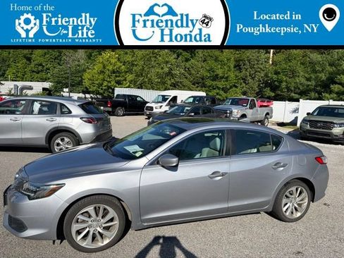 Used 2017 Acura ILX FWD image 1