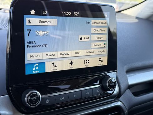 Used 2018 Ford EcoSport SE w/ SE Convenience Package image 24