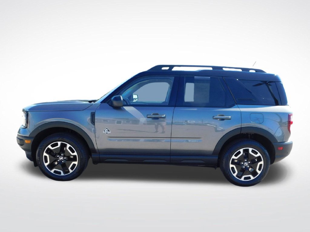 Used 2022 Ford Bronco Sport Outer Banks w/ Tech Package AWD/4WD image 6