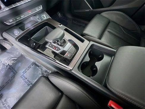 Used 2024 Audi Q5 2.0T Premium Plus image 24