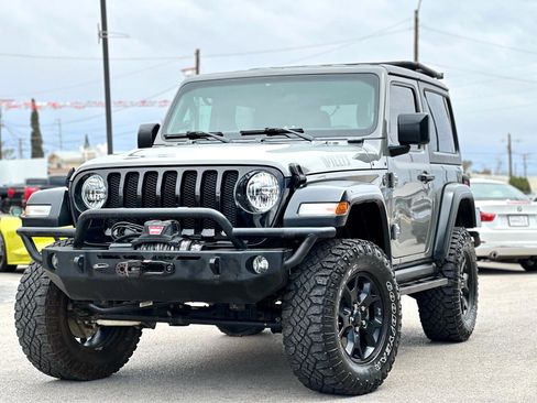 Used 2020 Jeep Wrangler Sport image 3