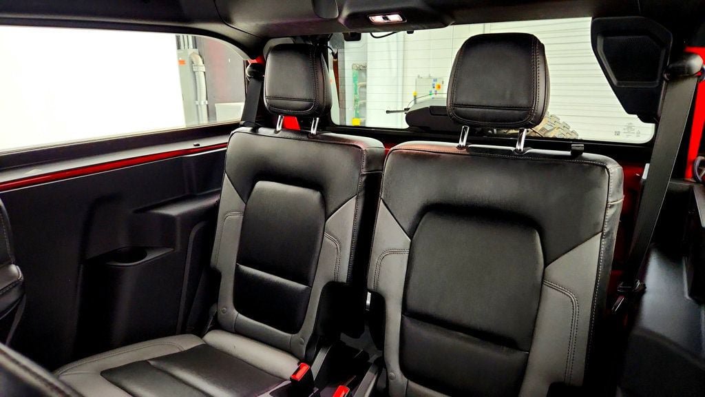 Used 2023 Ford Bronco Black Diamond w/ Sasquatch Package AWD/4WD image 20