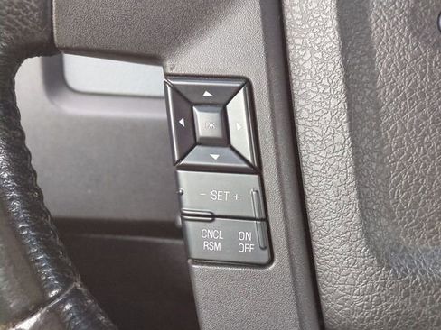 Used 2013 Ford F150 XLT w/ Mid Equipment Group image 21