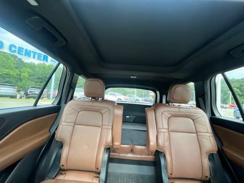 Used 2023 Lincoln Aviator Reserve w/ Equipment Group 201A RWD image 26