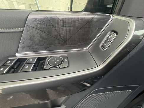 Used 2022 Ford F150 XLT w/ Equipment Group 302A High image 31