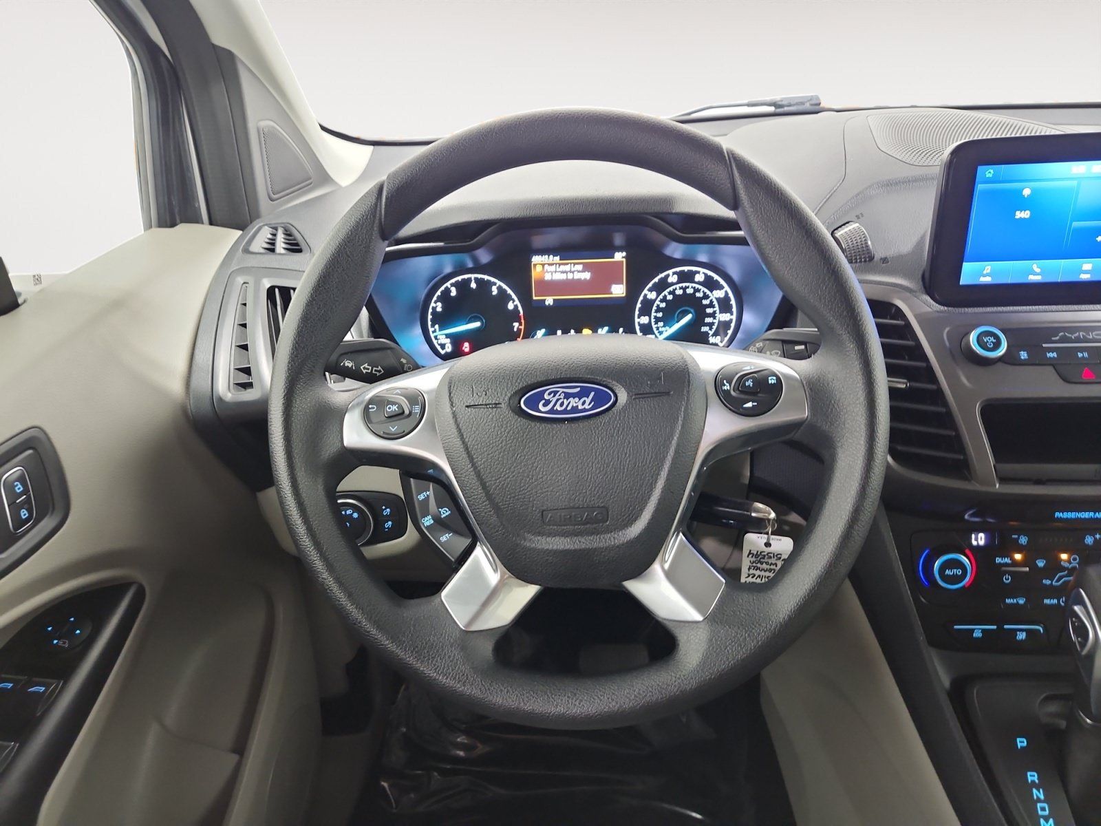 Used 2022 Ford Transit Connect XLT FWD image 12