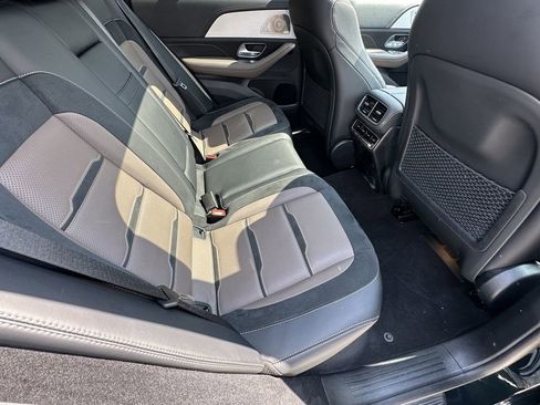 Used 2023 Mercedes-Benz GLE 53 AMG 4MATIC Coupe w/ Parking Assistance Package image 18