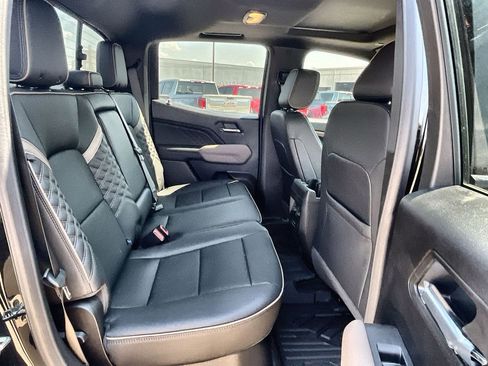 New 2026 GMC Canyon Denali w/ LPO, Denali Black Edition image 28