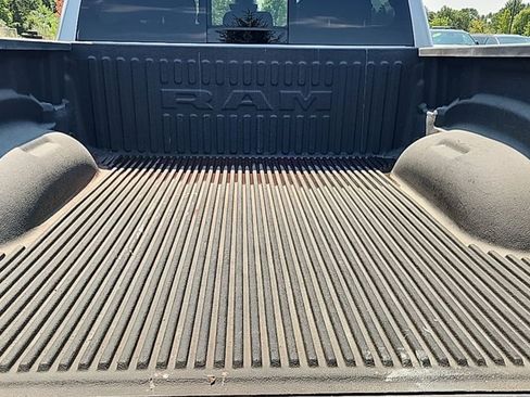 Used 2019 RAM 1500 Big Horn AWD/4WD image 4