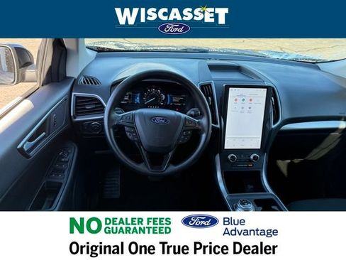 Certified 2022 Ford Edge SE w/ Black Appearance Package image 7