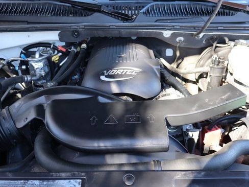 Used 2003 Chevrolet Tahoe LT image 41