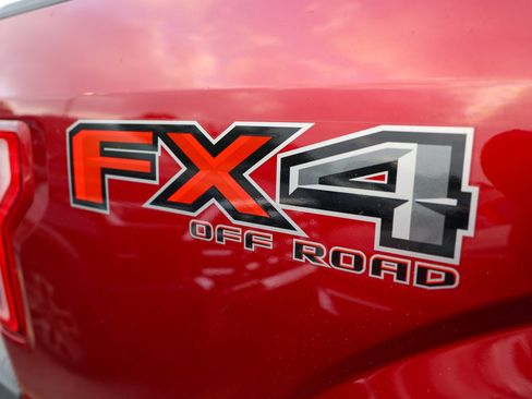 Used 2017 Ford F150 Lariat AWD/4WD image 12