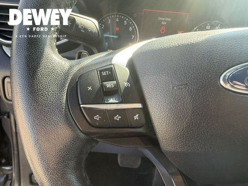 Used 2020 Ford Explorer XLT w/ Equipment Group 202A AWD/4WD image 14