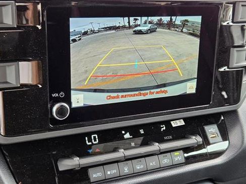 New 2026 Toyota Tundra SR image 12