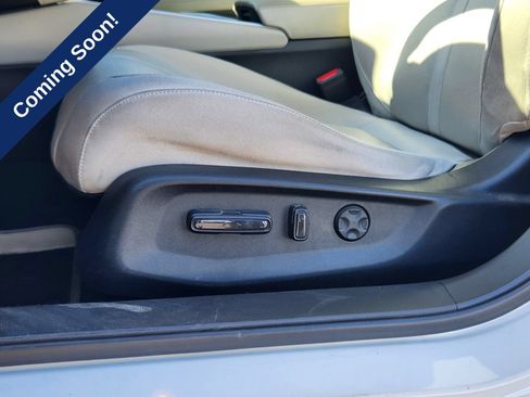 Used 2018 Honda Accord EX image 21