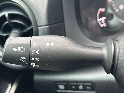 Certified 2025 Lexus IS 300 F Sport image 31