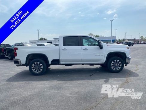 Used 2023 Chevrolet Silverado 2500 LT w/ Convenience Package AWD/4WD image 10