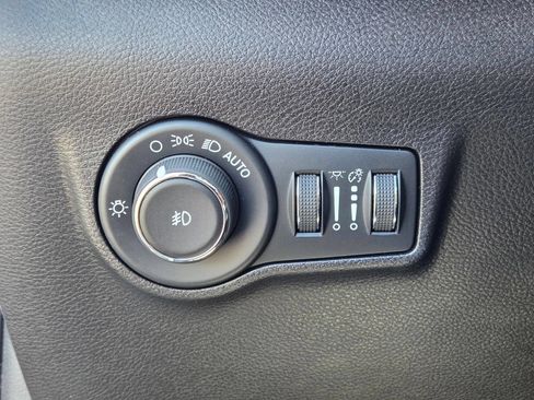 Used 2022 Jeep Compass Trailhawk w/ Trailhawk Elite Group AWD/4WD image 18