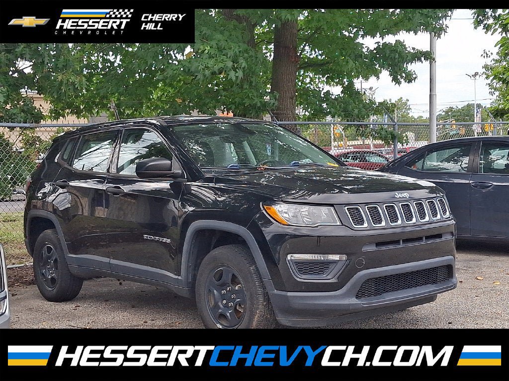 Used 2017 Jeep Compass Sport AWD/4WD image 1