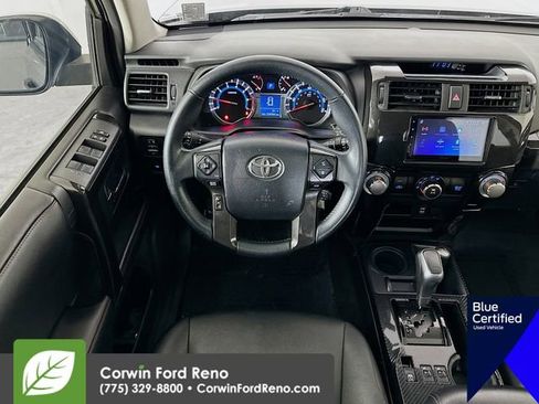 Used 2018 Toyota 4Runner TRD Off-Road Premium w/ Convenience Package image 26