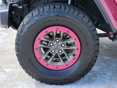 Used 2024 Jeep Wrangler Unlimited Rubicon 392 AWD/4WD image 15