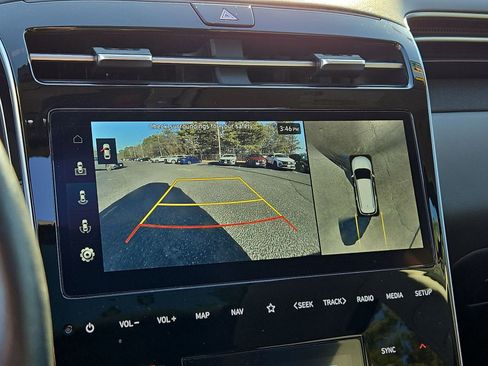 Certified 2023 Hyundai Tucson Limited w/ Cargo Package image 21