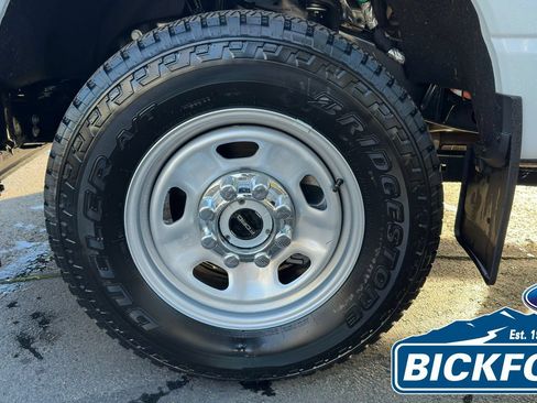 New 2026 Ford F350 XL w/ XL Chrome Package AWD/4WD image 15