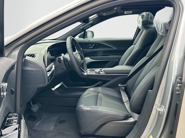 New 2026 Cadillac Lyriq Premium Sport w/ LPO, Floor Liner Package AWD/4WD image 10