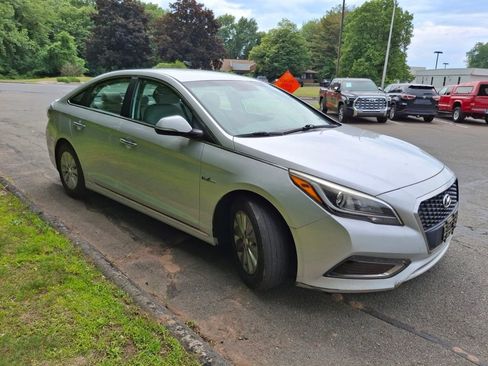 Used 2016 Hyundai Sonata SE FWD image 6
