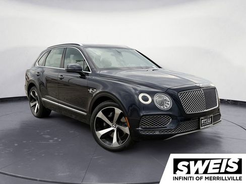 Used 2019 Bentley Bentayga image 1