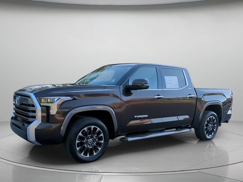 Used 2023 Toyota Tundra Limited AWD/4WD image 13