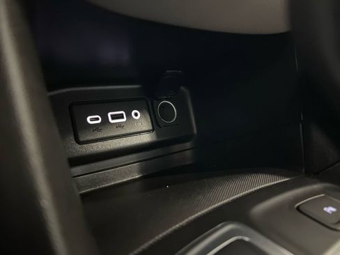 Used 2023 Chevrolet Equinox LT w/ Driver Convenience Package image 80